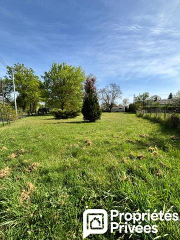 TERRAIN CONSTRUCTIBLE ALLOGNY  963 m2 ( 18110 )