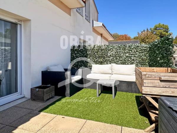 Appartement T3 duplex avec grande terrasse au dernier étage – CHANTENAY