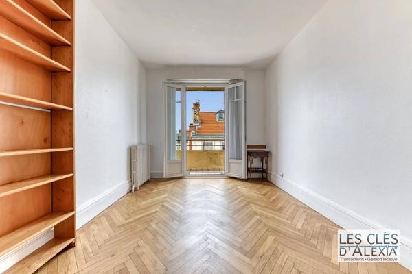 APPARTEMENT T3 - SAXE GAMBETTA