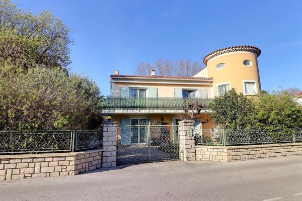Achat maison Hyères - 8 pièce(s) - 225 m² - 850 000 €
