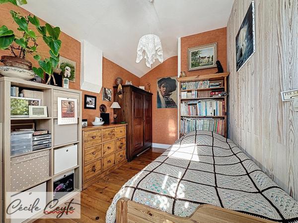 EYBENS- le Bourg, Charmante Maison 1930, 4/5 pièces avec garage