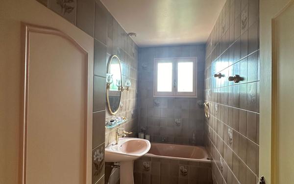 Maison à vendre    3 pièces •  Saint-Vincent-sur-Jard