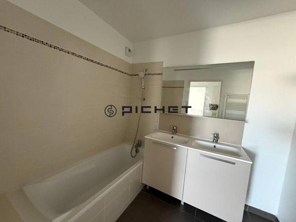 Appartement 3 pièces 70 m² LA SEYNE SUR MER - 83500