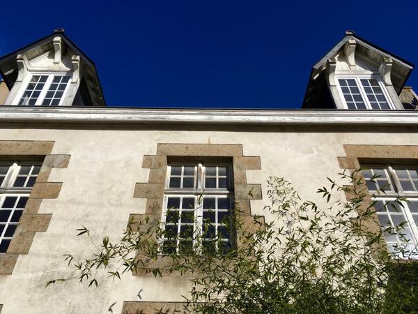 Saint-Malo (35400) Maison de caractère en cœur de ville, cadre calme et proche de tout, à réhabiliter.
