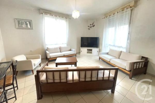 Appartement F3 à vendre  3 pièces - 53,01 m 2   LA ROCHE SUR YON  - 85
