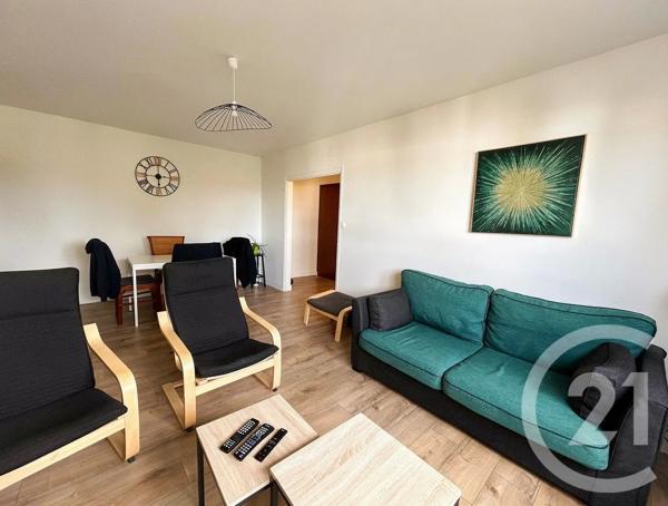 Appartement F3 à vendre  3 pièces - 53,01 m 2   LA ROCHE SUR YON  - 85