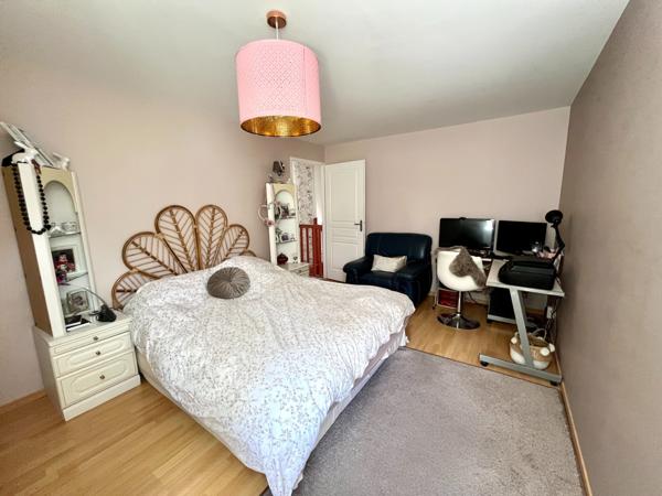Maison 5 pièce(s) 4 chambre(s) 100 m²