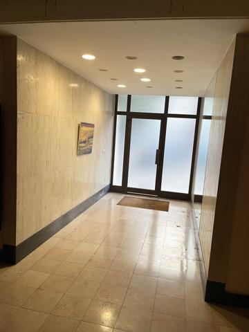 APPARTEMENT VUE CATHEDRALE A 5 MN A PIED DE LA GARE SNCF