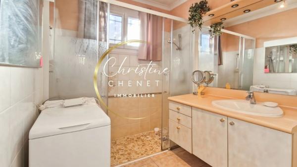 🏡 EXCLUSIVITÉ – Charmante maison de plain-pied 3 chambres avec beau terrain arboré !