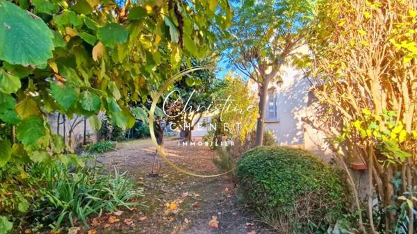 🏡 EXCLUSIVITÉ – Charmante maison de plain-pied 3 chambres avec beau terrain arboré !