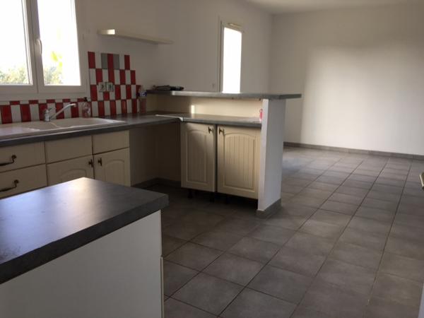 Brécy (18220) Maison de Plain-Pied 5 Pièces de 90m2 Garage sur Parcelle de 1428m2 à 10 min de St Germain/Puy