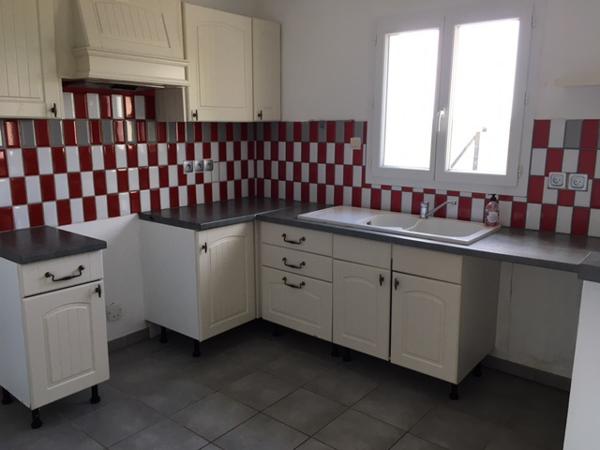 Brécy (18220) Maison de Plain-Pied 5 Pièces de 90m2 Garage sur Parcelle de 1428m2 à 10 min de St Germain/Puy