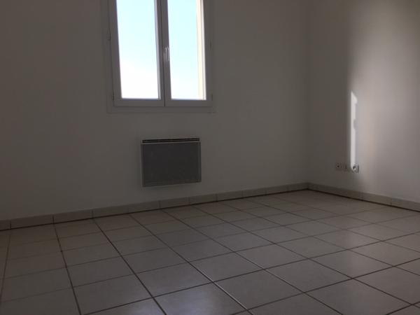 Brécy (18220) Maison de Plain-Pied 5 Pièces de 90m2 Garage sur Parcelle de 1428m2 à 10 min de St Germain/Puy