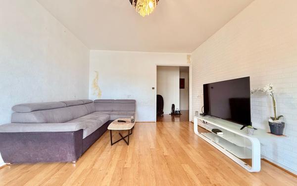 Appartement à vendre    5 pièces • 92,29 m2 Chenôve