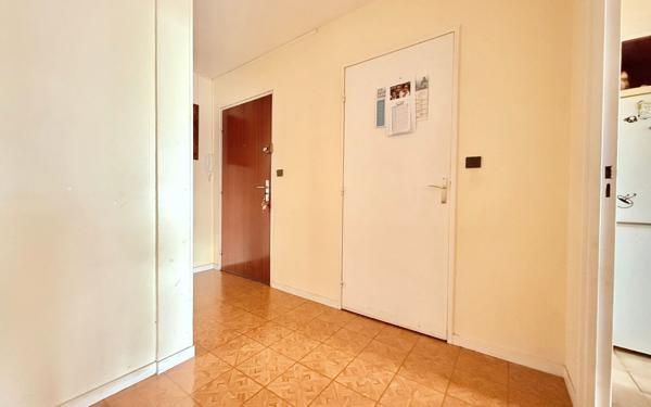 Appartement à vendre    5 pièces • 92,29 m2 Chenôve