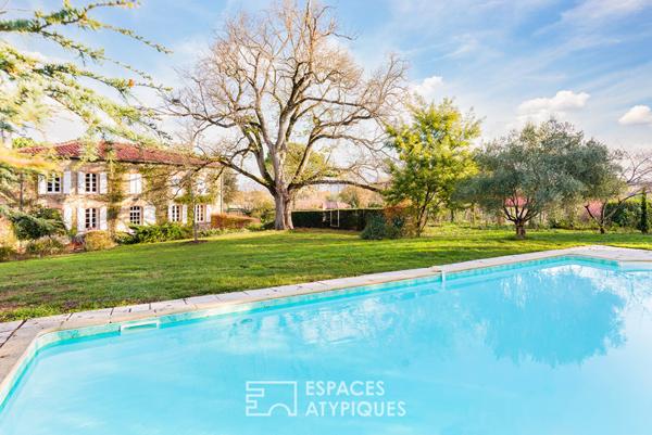 Maison de maître et son écrin de 7000 m² avec piscine