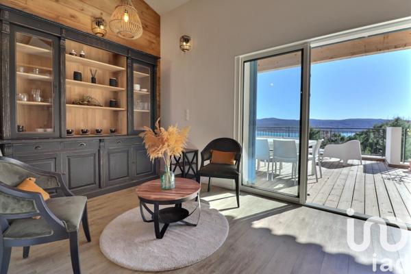 Maison à vendre 6 pièces 160 m² Sainte-Croix-du-Verdon