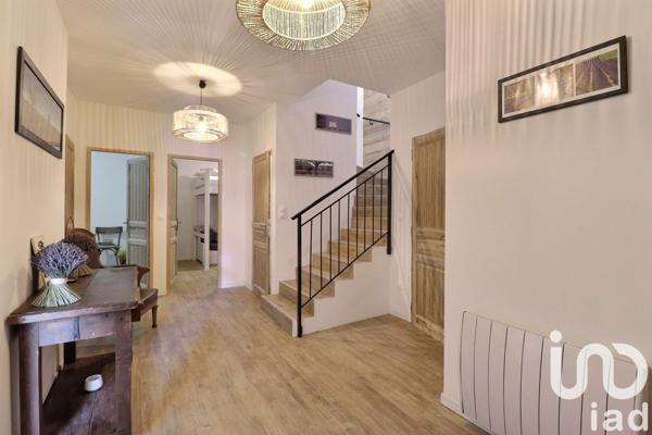 Maison à vendre 6 pièces 160 m² Sainte-Croix-du-Verdon
