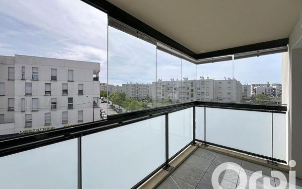 Appartement à louer    3 pièces • 60,70 m2 Vaulx-en-Velin