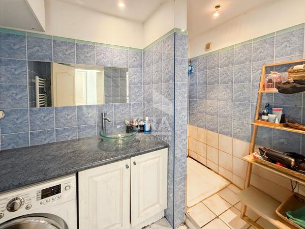 Appartement de type 3/4  de 77 m2 13010 Timone