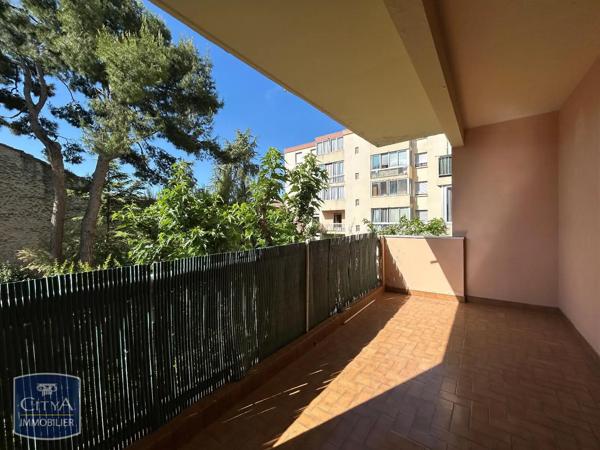 Appartement à louer 3 pièces 76.5m² Carpentras (84200)