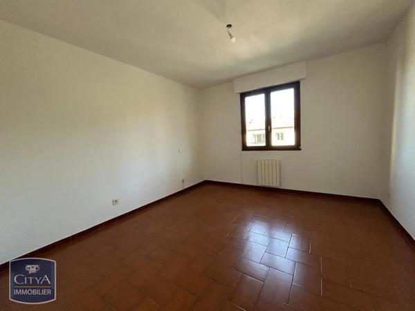 Appartement à louer 3 pièces 76.5m² Carpentras (84200)
