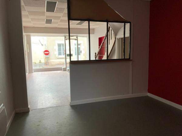 Maison à vendre 5 pièces DESCARTES (37) avec la possibilité d avoir deux logements