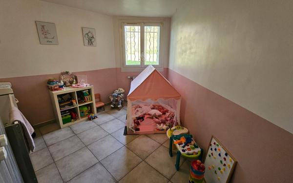 Appartement à vendre    4 pièces • 79 m2 Aubagne