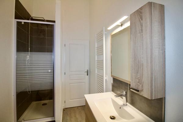 Location appartement Gap - 1 pièce(s) - 19 m² - 470 €/mois