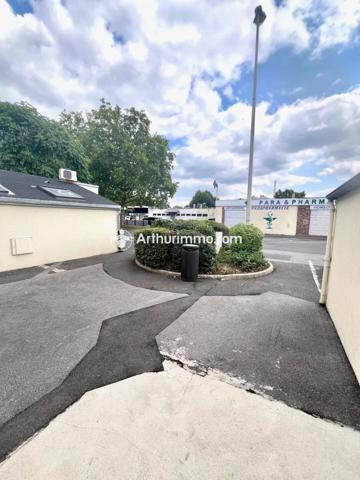 Location Local commercial 1 pièces 21 m2 à Bondoufle