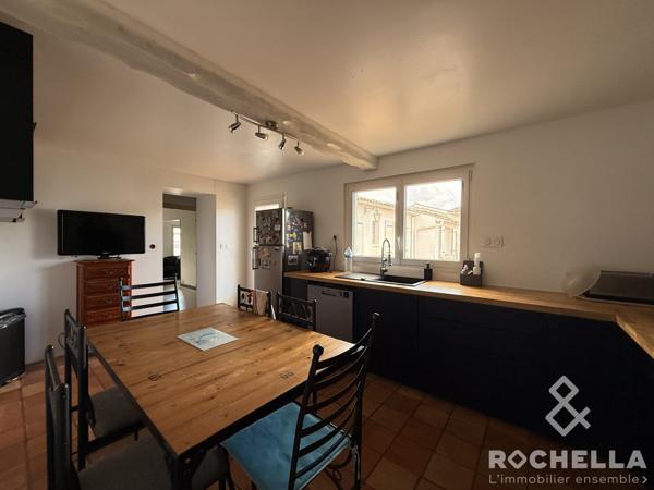 Grande Maison avec Piscine, Garage et maison annexe – Saint-Jean-d'Angély