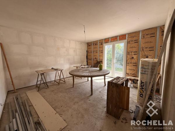 Grande Maison avec Piscine, Garage et maison annexe – Saint-Jean-d'Angély