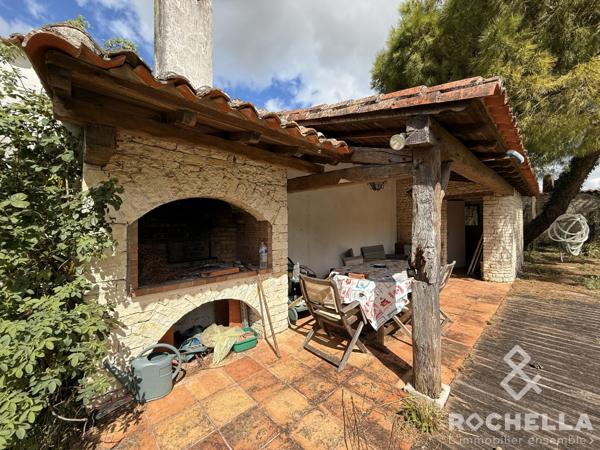 Grande Maison avec Piscine, Garage et maison annexe – Saint-Jean-d'Angély