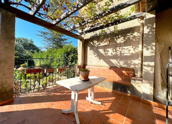 Maison à vendre    4 pièces •  Pertuis