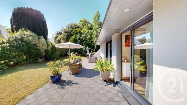 Maison à vendre  6 pièces - 167,93 m 2   BATZ SUR MER  - 44