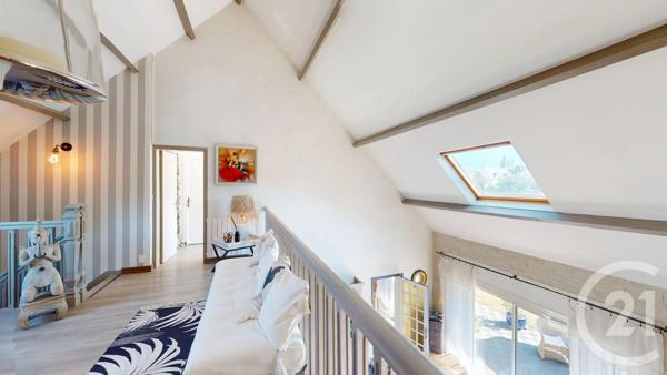 Maison à vendre  6 pièces - 167,93 m 2   BATZ SUR MER  - 44