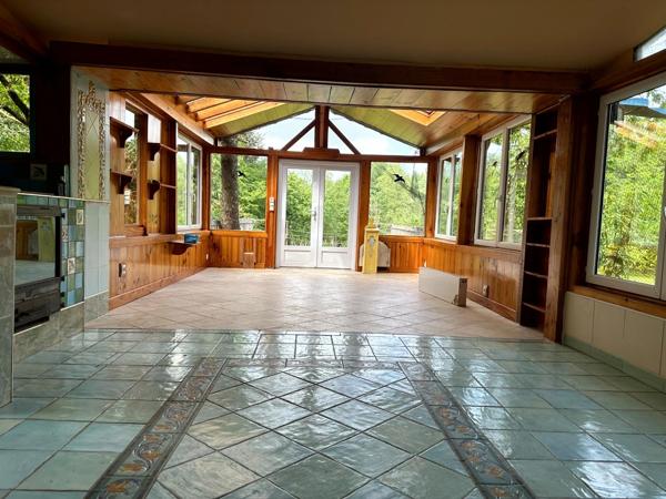 Exclusivité – Propriété de caractère avec étang, dans un écrin naturel préservé du Morvan - proche de SAULIEU (21)