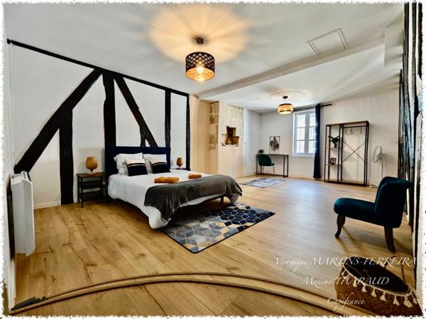 🏰 Appartement d’Exception de 143 m² – Demeure Historique de 1488 – Quartier Saint-Sulpice, Bourges 🏰