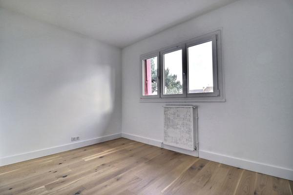 Maison avec studio indépendant 115m² 6 pièces  Colombes