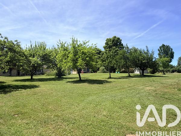 Maison à vendre 5 pièces 158,55 m² Saint-Léonard-de-Noblat