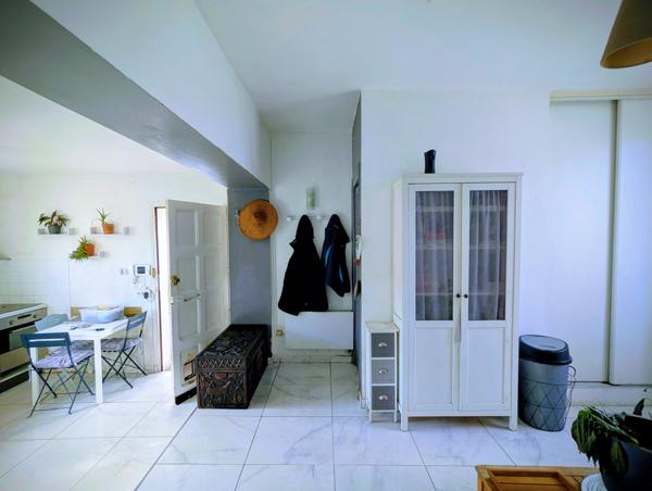 À vendre - Maison, 4 pièces située à Saint-Pierre-des-Corps (37700)