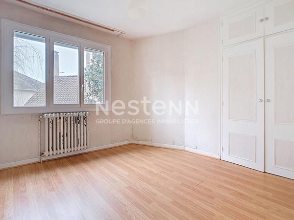 Maison à vendre à Brive - Quartier des Rosiers - 3 chambres - garage - cuisine d'été