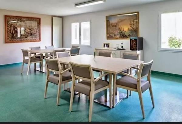 INVESTISSEMENT LOCATIF  GASVILLE - OISEME  Résidence Ehpad Les Jardins d'Ariane  - 7,25% de rentabilité