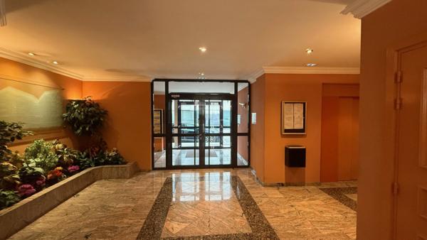 Centre ville Colmar Beau T4 dernier étage avec ascenseur à voir