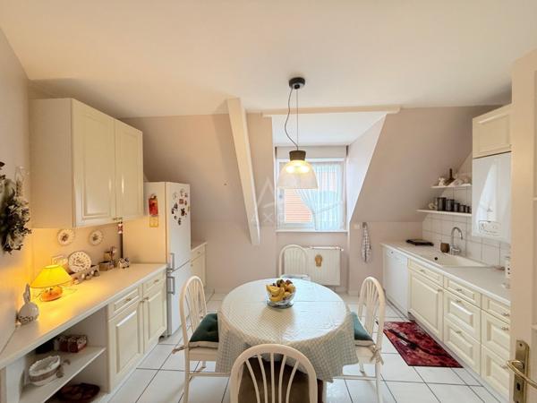 Centre ville Colmar Beau T4 dernier étage avec ascenseur à voir