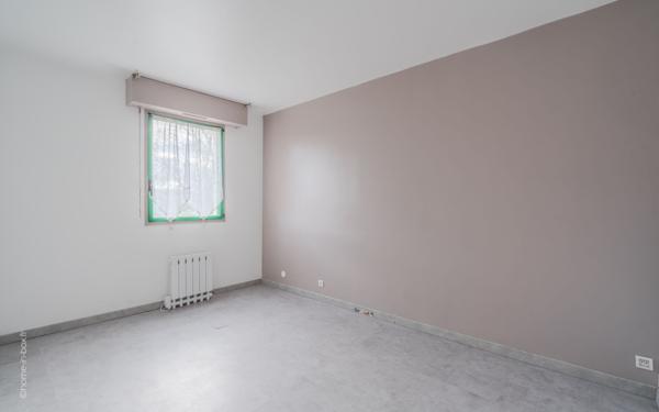 Appartement à vendre    4 pièces • 76,03 m2 Noisy-le-Grand