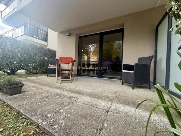 Vente                                                      Appartement
                        
                     2 pièces                      42 m2                     à Saint-Malo