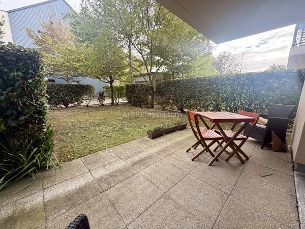 Vente                                                      Appartement
                        
                     2 pièces                      42 m2                     à Saint-Malo