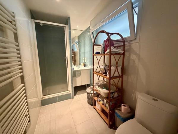 Vente                                                      Appartement
                        
                     2 pièces                      42 m2                     à Saint-Malo