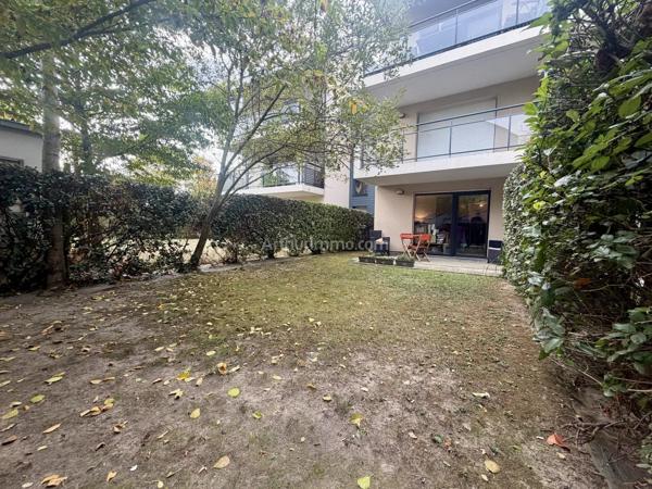 Vente                                                      Appartement
                        
                     2 pièces                      42 m2                     à Saint-Malo